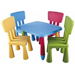 Mesa con sillas infantil