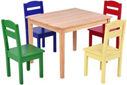 Mesa con sillas para niños