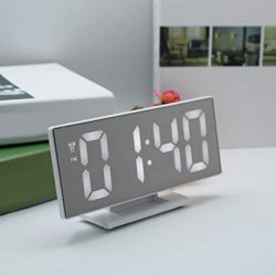 Reloj de mesa digital